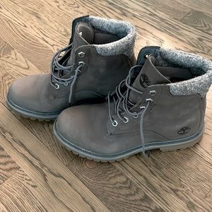 Timberland premium women’s boots, grey, size 7.5